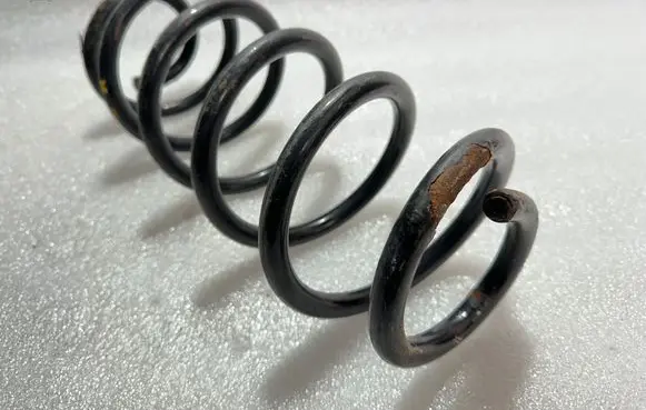 Audi A6 S6 C5 4B Front coil spring 