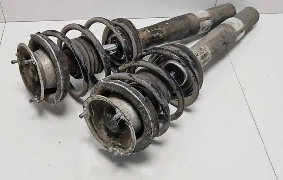 BMW 6 E63 E64 Front shock absorber/damper 6766771 6766772