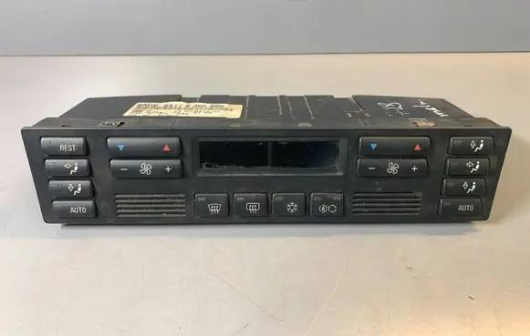 BMW 7 E38 Climate control unit 8385590