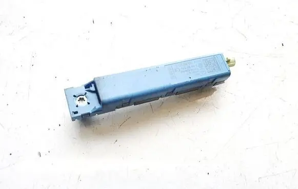 Cupra Born Antenna control unit 10a035577c d-31135