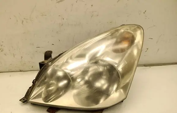 Toyota Corolla Verso AR10 Headlight/headlamp