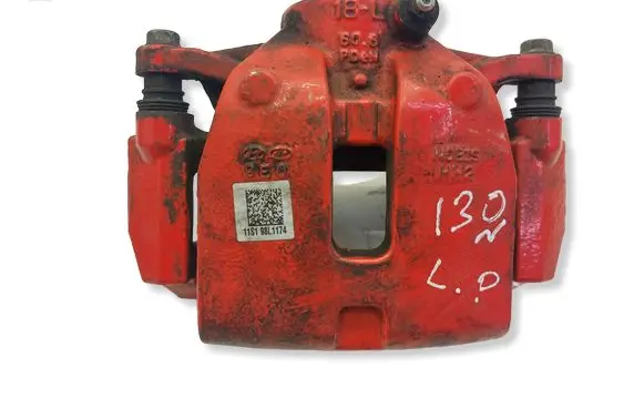 Hyundai i30 Front brake caliper 