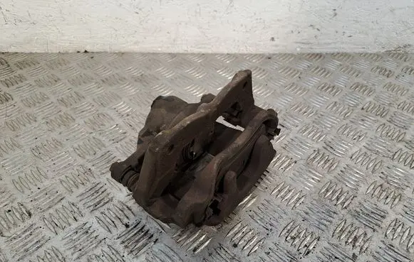 Toyota Auris 150 Front brake caliper 4775002360 4772209120