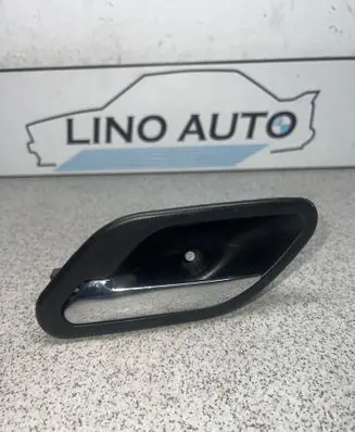 BMW 5 E39 Front door interior handle 7032925