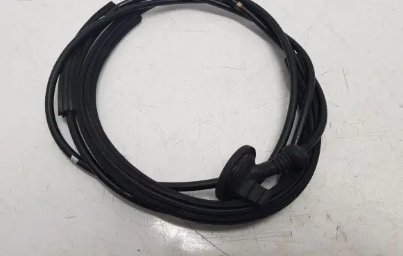 Skoda Kodiaq Engine bonnet/hood lock release cable 1T0823591B