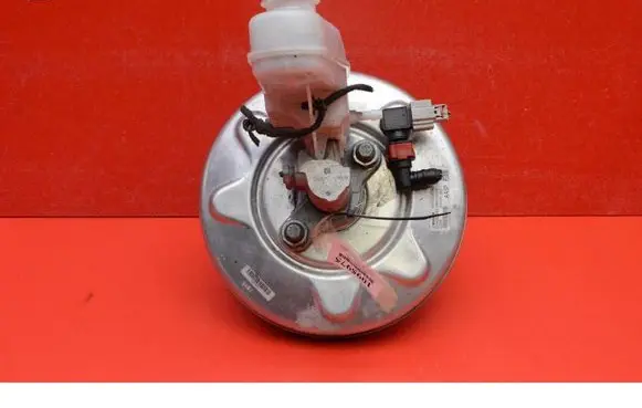 Opel Insignia A Brake booster 367930711