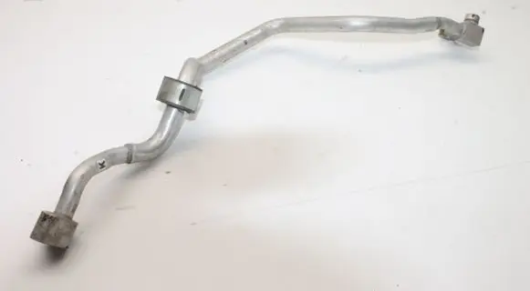 Nissan Pulsar Air conditioning (A/C) pipe/hose 924503ZU0A