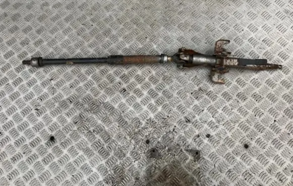 Mitsubishi Pajero Steering wheel axle