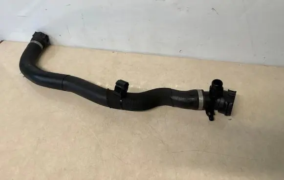 BMW 4 F36 Gran coupe Engine coolant pipe/hose 8514050
