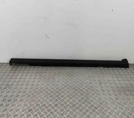 Jaguar F-Pace Sill HK83101D57BF T4A3867