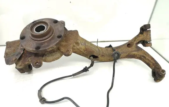 Volkswagen PASSAT B5 Front wheel hub spindle knuckle 8D0407257AC 8S0927803