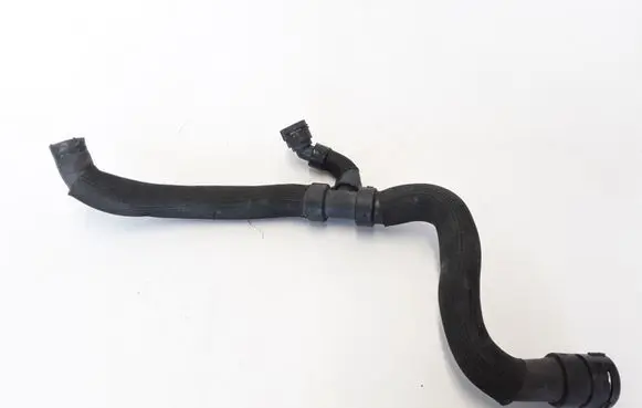 Volvo V60 Engine coolant pipe/hose 31355200