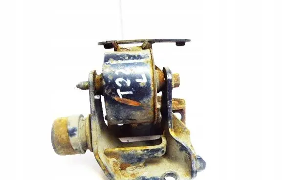 Toyota Avensis T220 Engine mount vacuum valve 