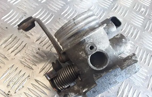 Renault Megane I Throttle valve 7700861679