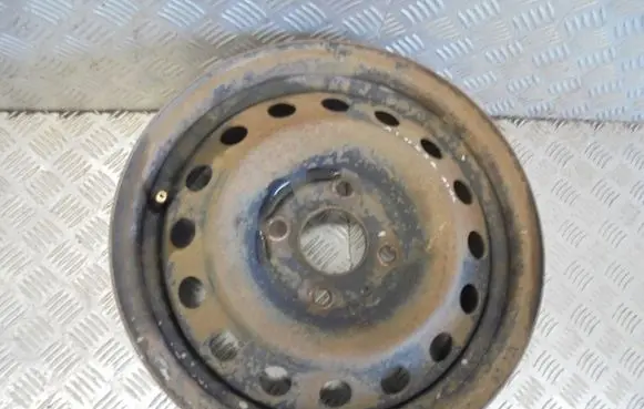 Nissan Almera N16 R15 steel rim 