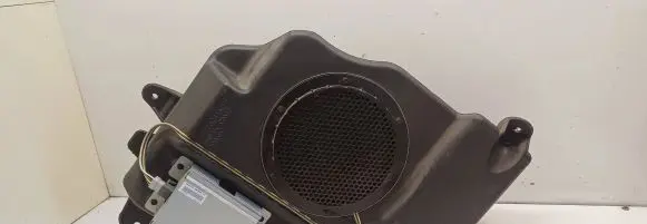 Dodge Caliber Subwoofer speaker 04672324AC