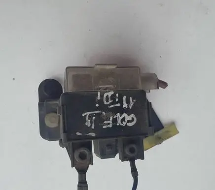 Volkswagen Golf III Glow plug pre-heat relay 191911261B