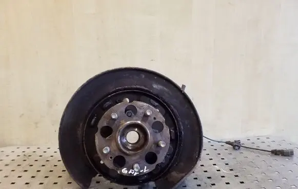Honda CR-V Rear wheel hub