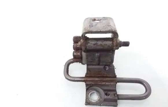 Volkswagen PASSAT B7 Front door lower hinge 3C8831412A