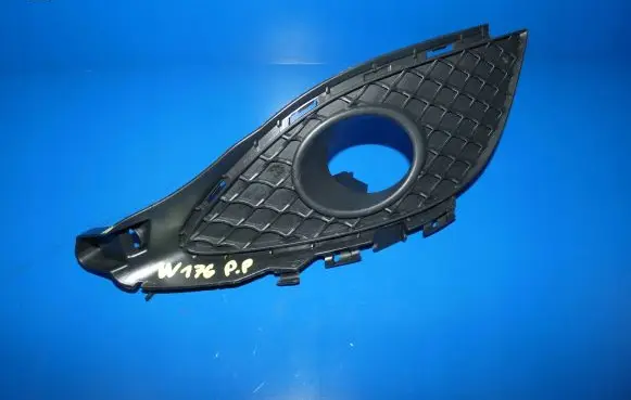 Mercedes-Benz A W176 Front bumper lower grill A1768850822