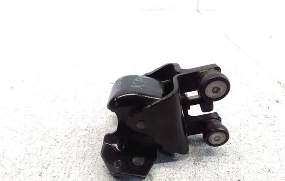 Citroen Berlingo Sliding door middle roller runner 