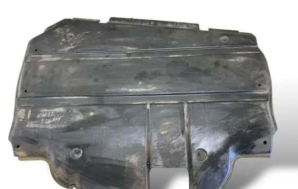 Ford Galaxy Engine splash shield/under tray 7M3805696 5806696