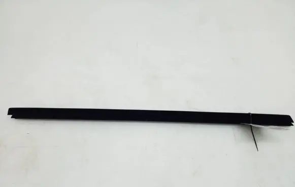 Mercedes-Benz C W204 Front door trim bar A2047250265