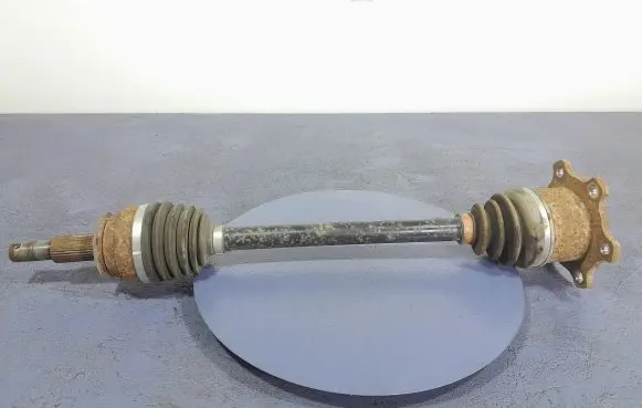 Rear driveshaft