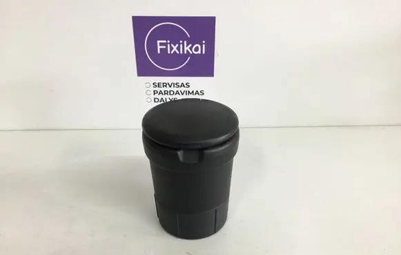 Mazda 2 Ashtray (front) 