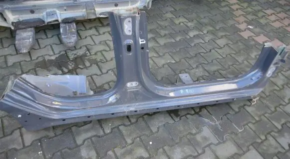 KIA Rio Sill