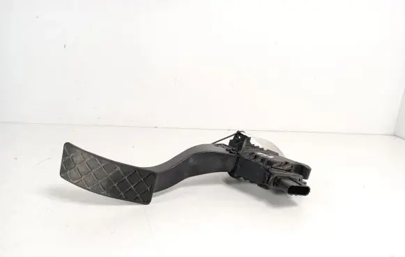 Volkswagen PASSAT B8 Accelerator throttle pedal 5Q1723503H