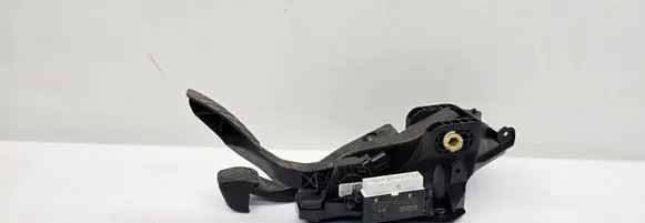 Skoda Superb B8 (3V) Accelerator throttle pedal 5Q2723503D 6PV01062105 250815085332