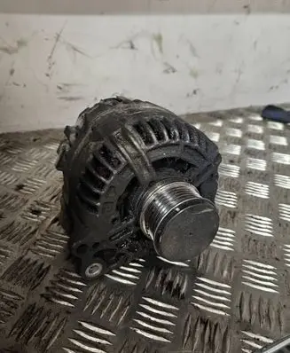 Volkswagen Caddy Generator/alternator 06f903023f