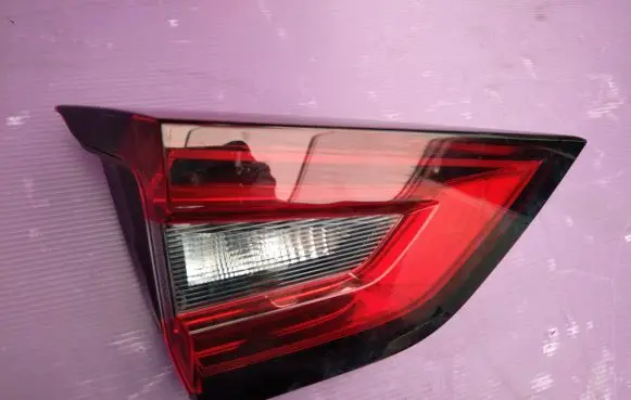 Nissan Juke II F16 Tailgate rear/tail lights 265556PA5A