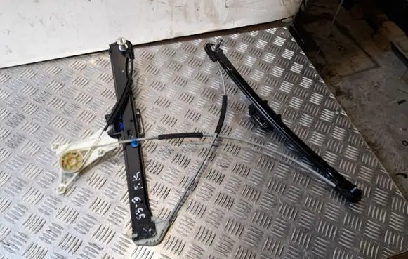 Audi A3 S3 8V Front window lifting mechanism without motor 8V4837461