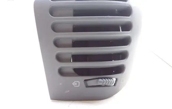 Citroen Evasion Dashboard air vent grill cover trim 1471018077