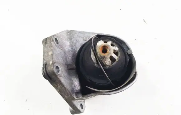 Volvo XC90 Engine mount vacuum valve 