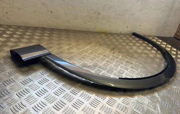 Audi Q7 4M Front arch trim 4M0854969L