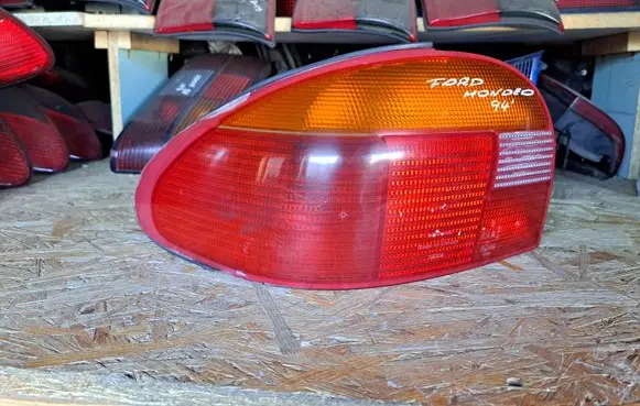 Ford Mondeo MK I Rear/tail lights 93BG13A603BA 93BG13N004DB