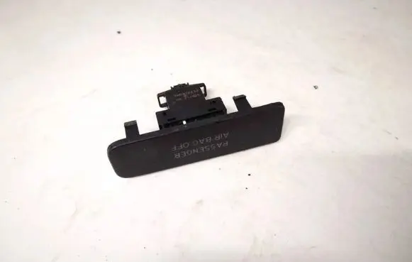 Volkswagen Golf Plus Passenger airbag on/off switch 5m0919234