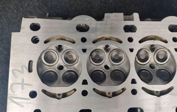 Peugeot 308 Engine