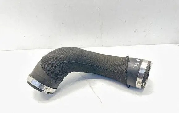 Audi A5 8T 8F Intercooler hose/pipe 8K0145737T