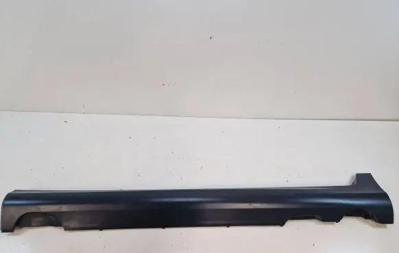 Volvo XC60 Foot area side trim 
