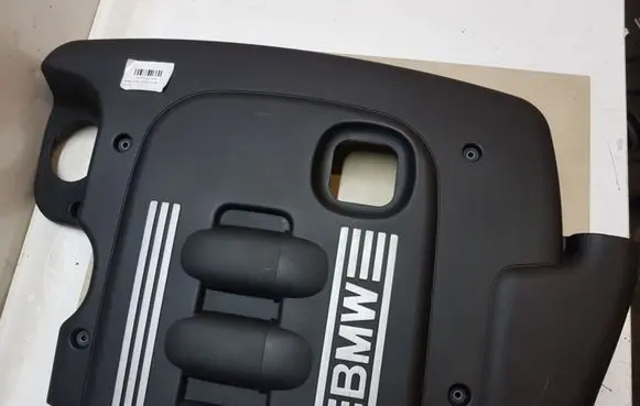 BMW 5 E60 E61 Engine cover (trim)