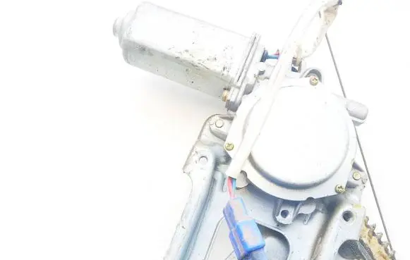Subaru Forester SF Rear door window regulator motor