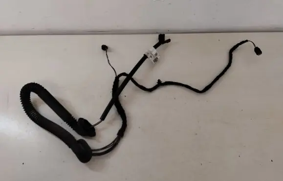 Mercedes-Benz Vito Viano W639 Rear door wiring loom A6394405109