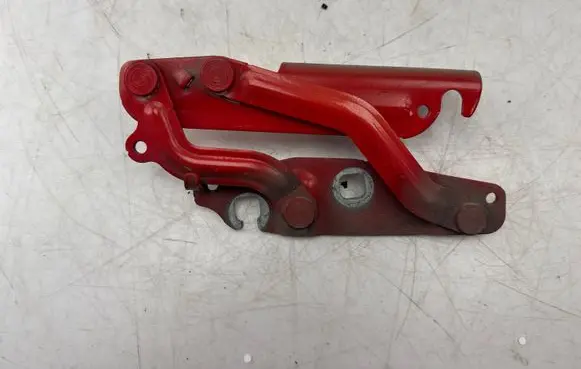 Ford Fiesta ST Engine bonnet/hood hinges 8A6116800AD 8V61186800AD