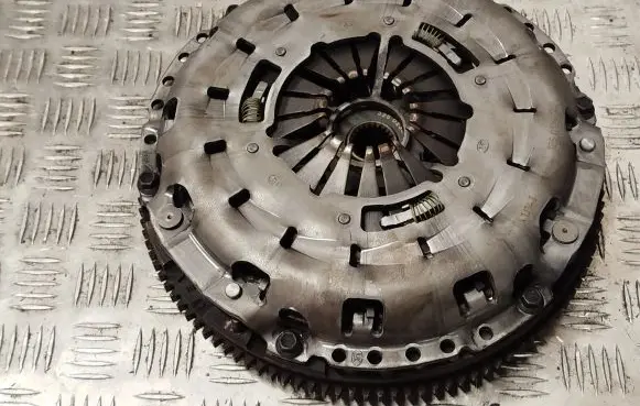 Ford Transit Clutch set kit 6C1Q6375AC 325023010