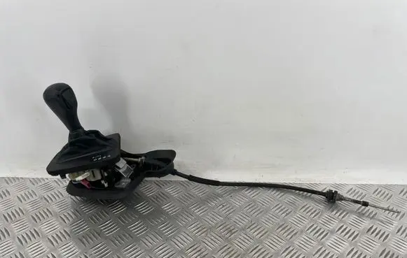 BMW 3 E46 Gear shifter/selector 7515261