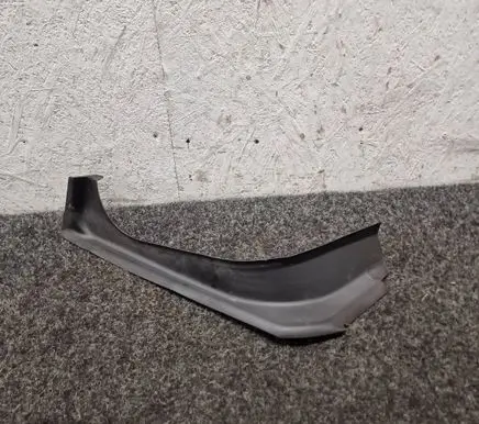 BMW i5 G60 Rear/tail light trim molding 5A01521